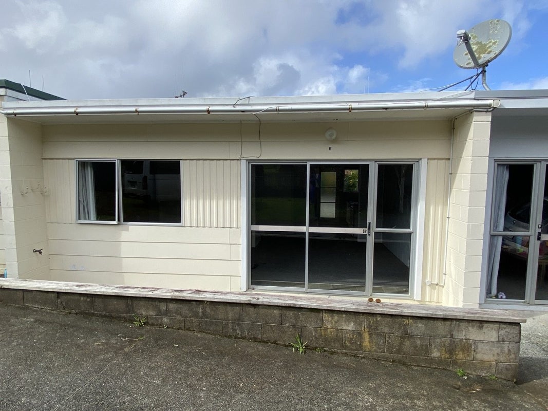 17E Selwyn Avenue, Avenues, Whangarei - Carousel 1