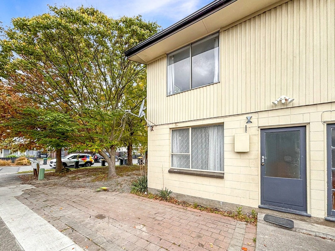 1/21 Olliviers Road, Phillipstown, Christchurch - Carousel 1