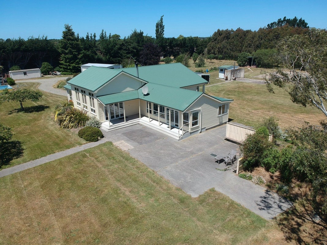 135 Hilderthorpe Road, Hilderthorpe, Oamaru - Carousel 1