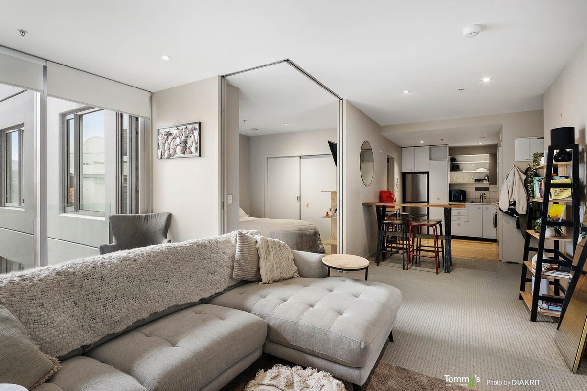 409/19 College Street, Te Aro, Wellington - Carousel 1
