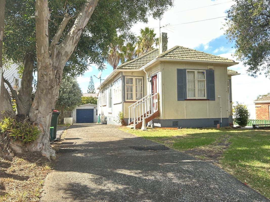23 Moana Avenue, Onehunga, Auckland - Carousel 1