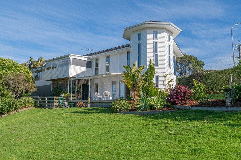 1/4 Roberts Road, Matakatia Bay, Rodney, Auckland - Carousel 2