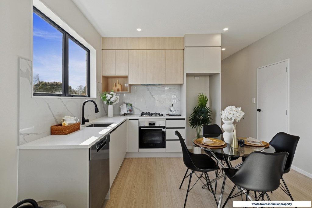 29 Paretao Street, Massey, Auckland - Carousel 2