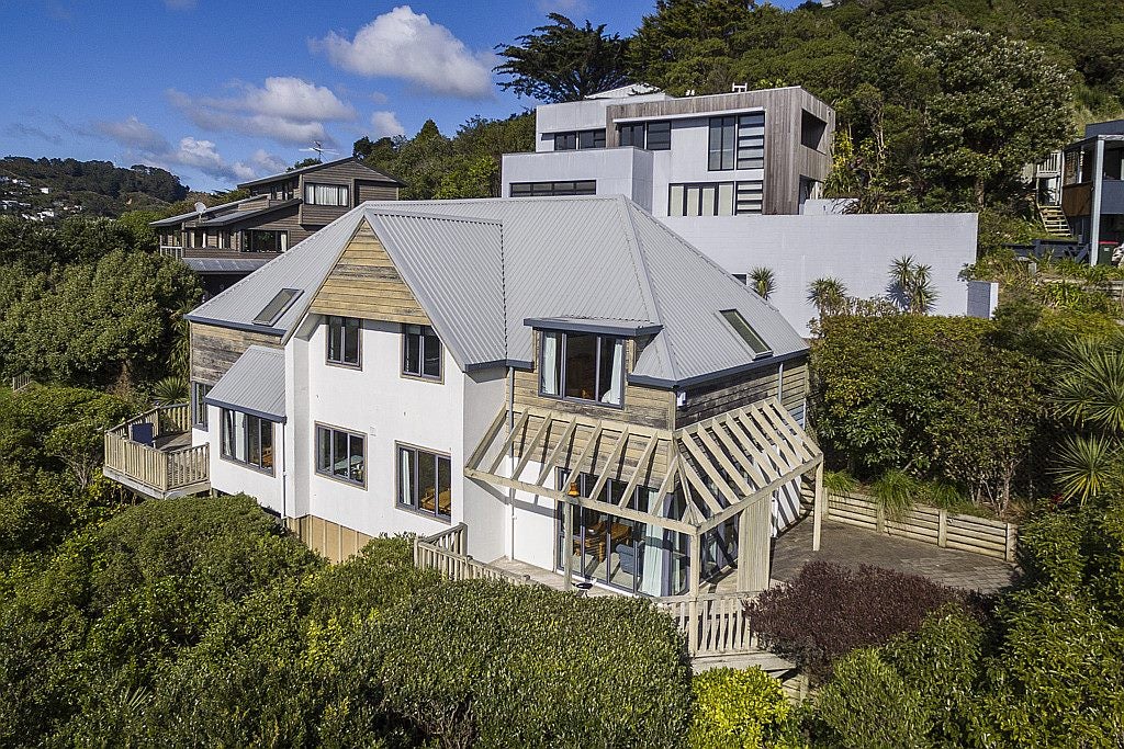7 Cavalry Close, Crofton Downs, Wellington - Carousel 1