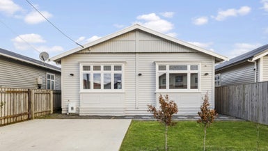 34 Devonshire Road, Miramar, Wellington - Carousel 1