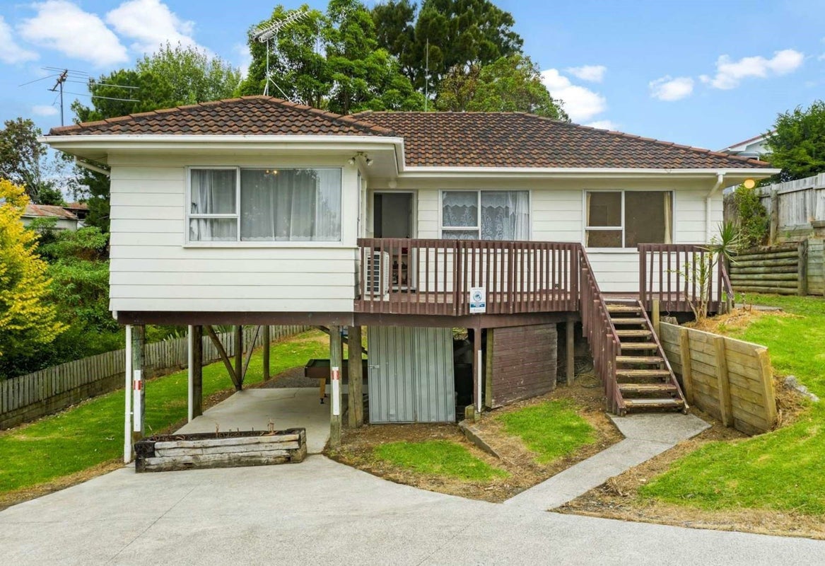 84 Alabaster Drive, Papatoetoe, Auckland - Carousel 2