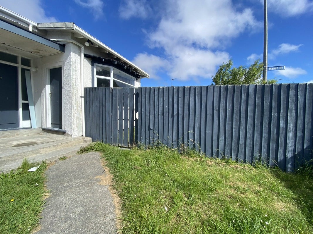 2/150 Stanmore Road, Linwood, Christchurch - Carousel 13
