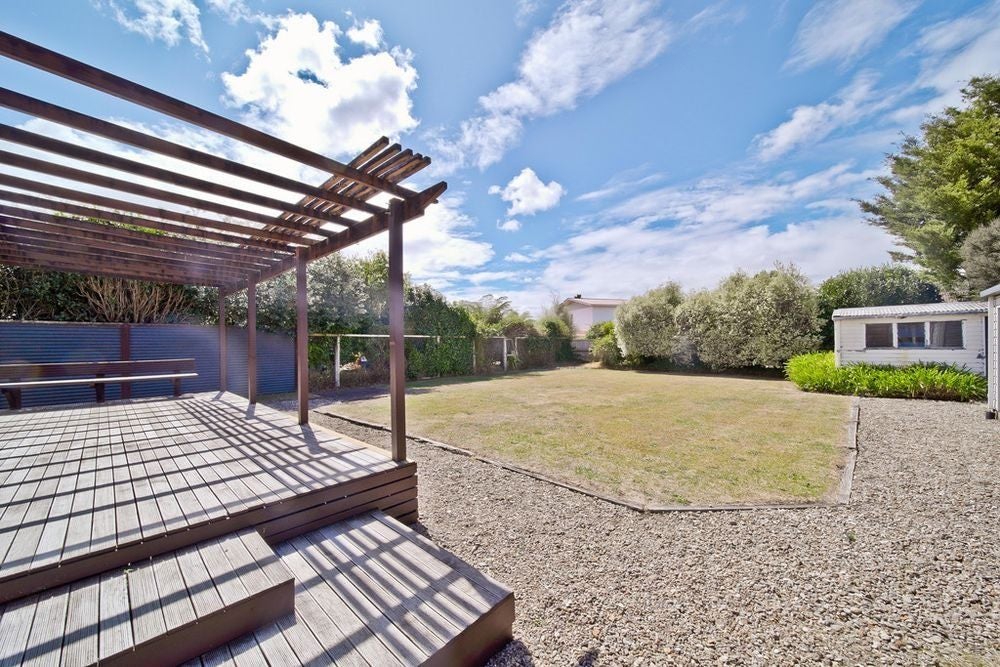 8 Gwendoline Place, Glenview, Hamilton - Carousel 16