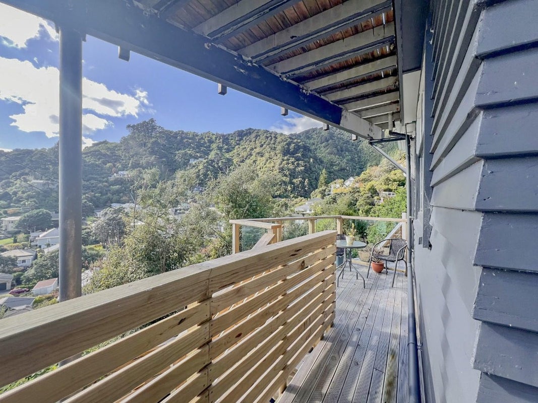 6 Matai Terrace, Eastbourne, Lower Hutt - Carousel 9