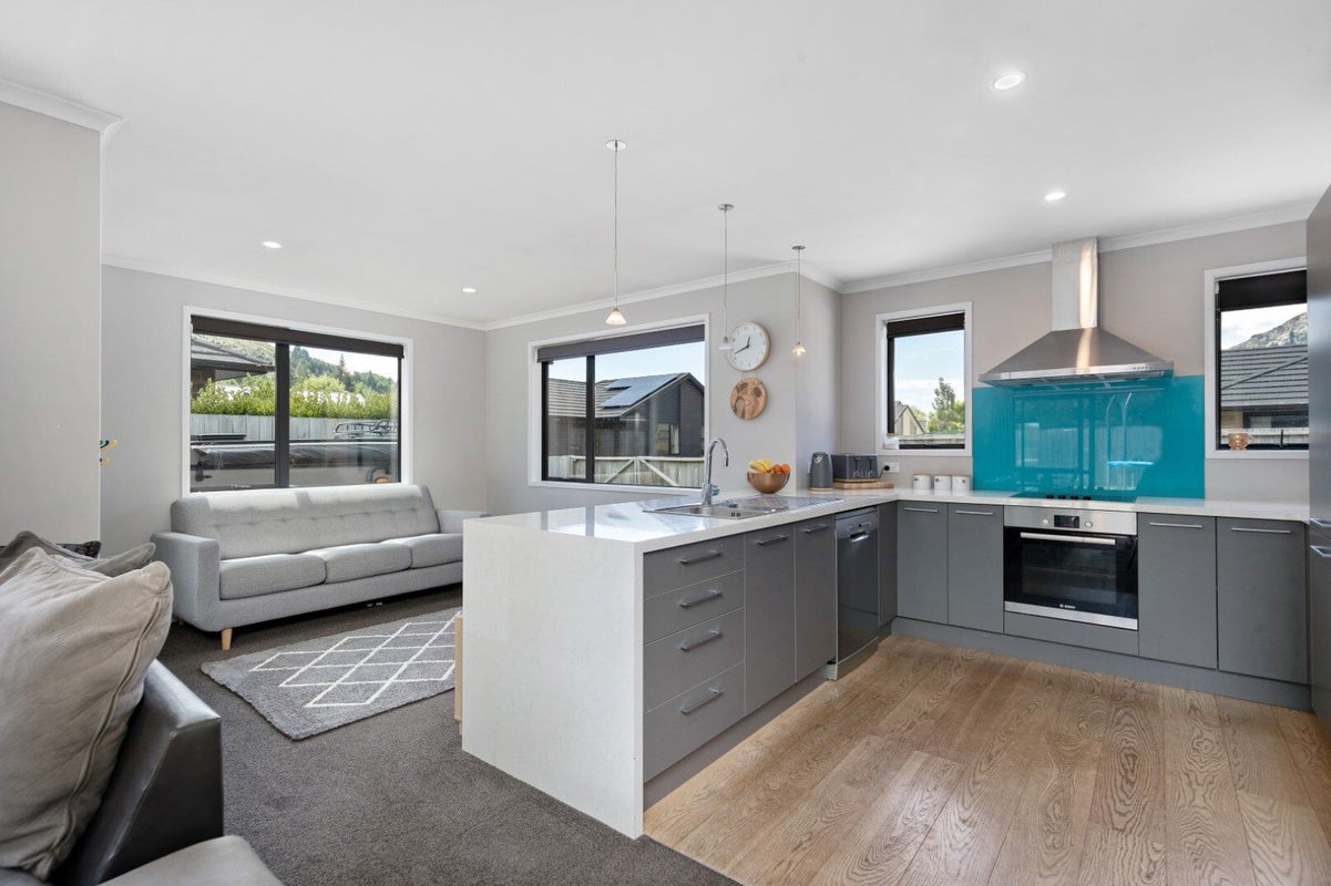 7 Alluvial Court, Arthurs Point, Queenstown - Carousel 2