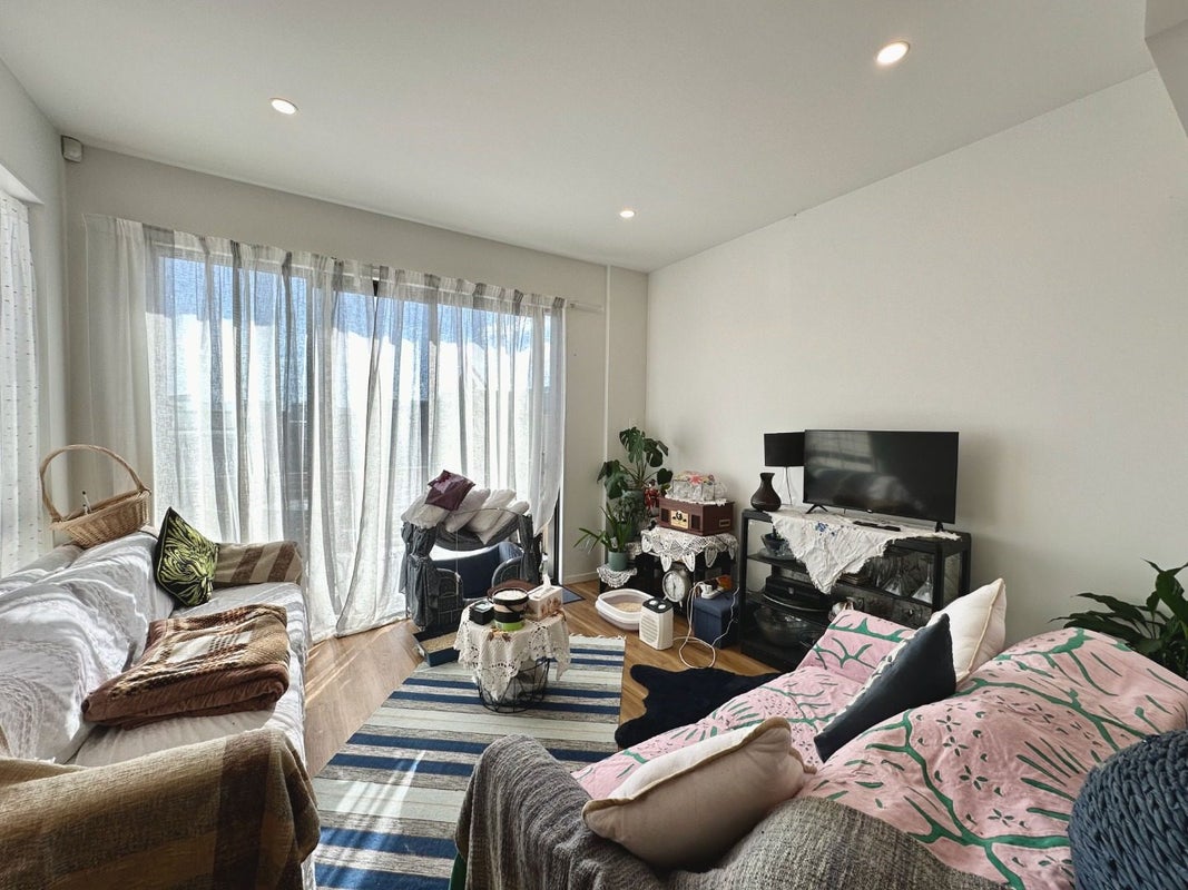 30 Parahau Road, Ardmore, Auckland - Carousel 2