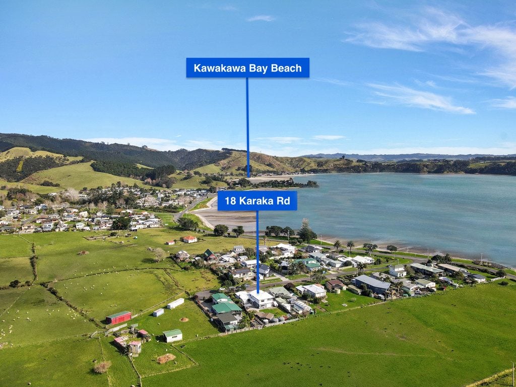 18 Karaka Road, Kawakawa Bay - Carousel 2