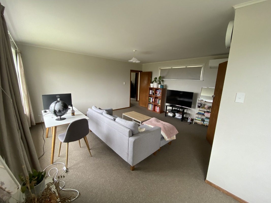 2B Garden Road, Northland, Wellington - Carousel 1