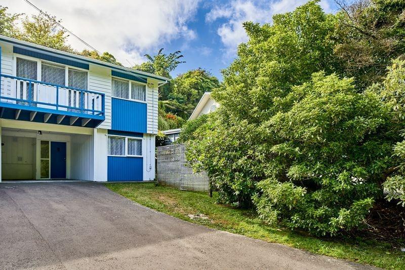 1/120 Middleton Road, Churton Park, Wellington - Carousel 1