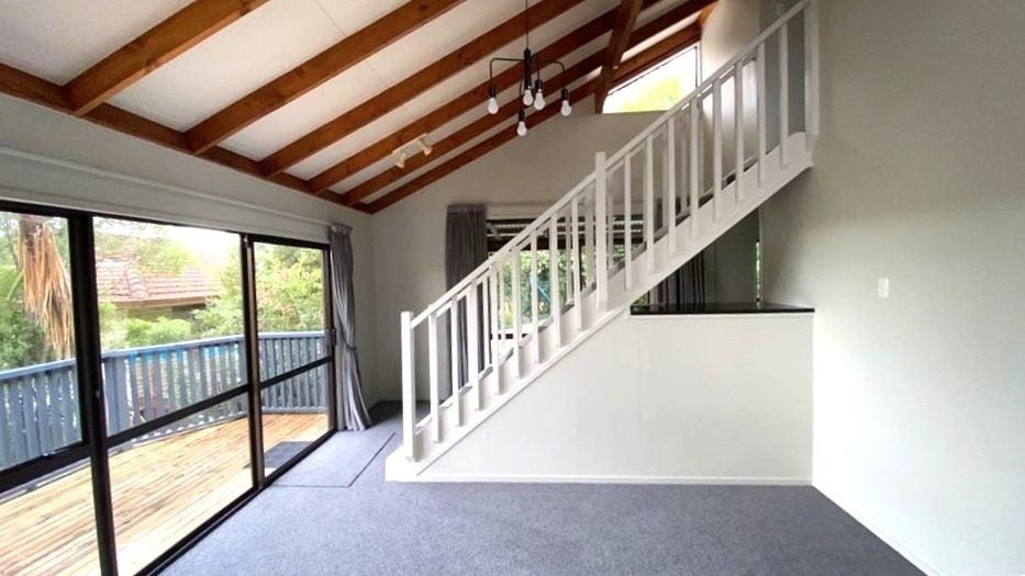 2/24 BARBERTON Terrace, Red Hill, Papakura - Carousel 1