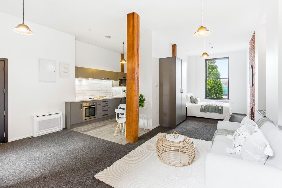 4/5 Jetty Street, Dunedin Central, Dunedin - Carousel 2