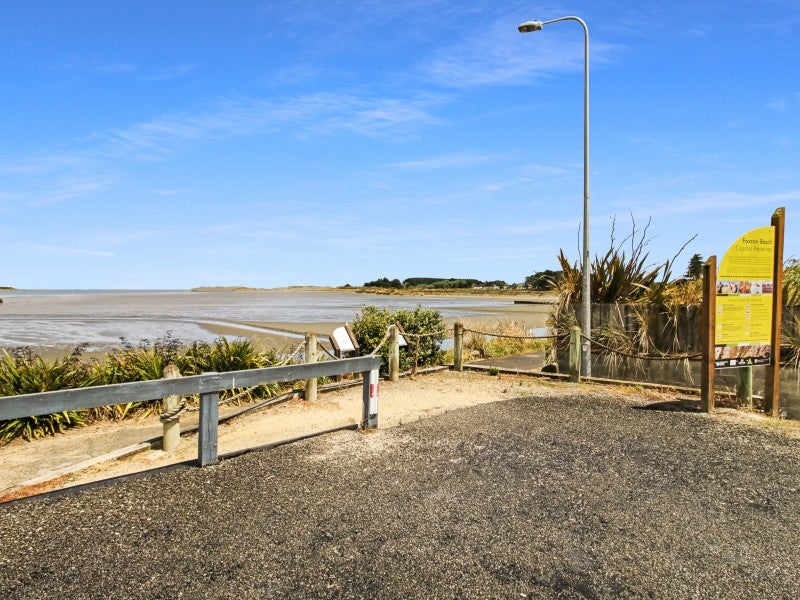 15A Roore Street, Foxton Beach, Foxton - Carousel 17