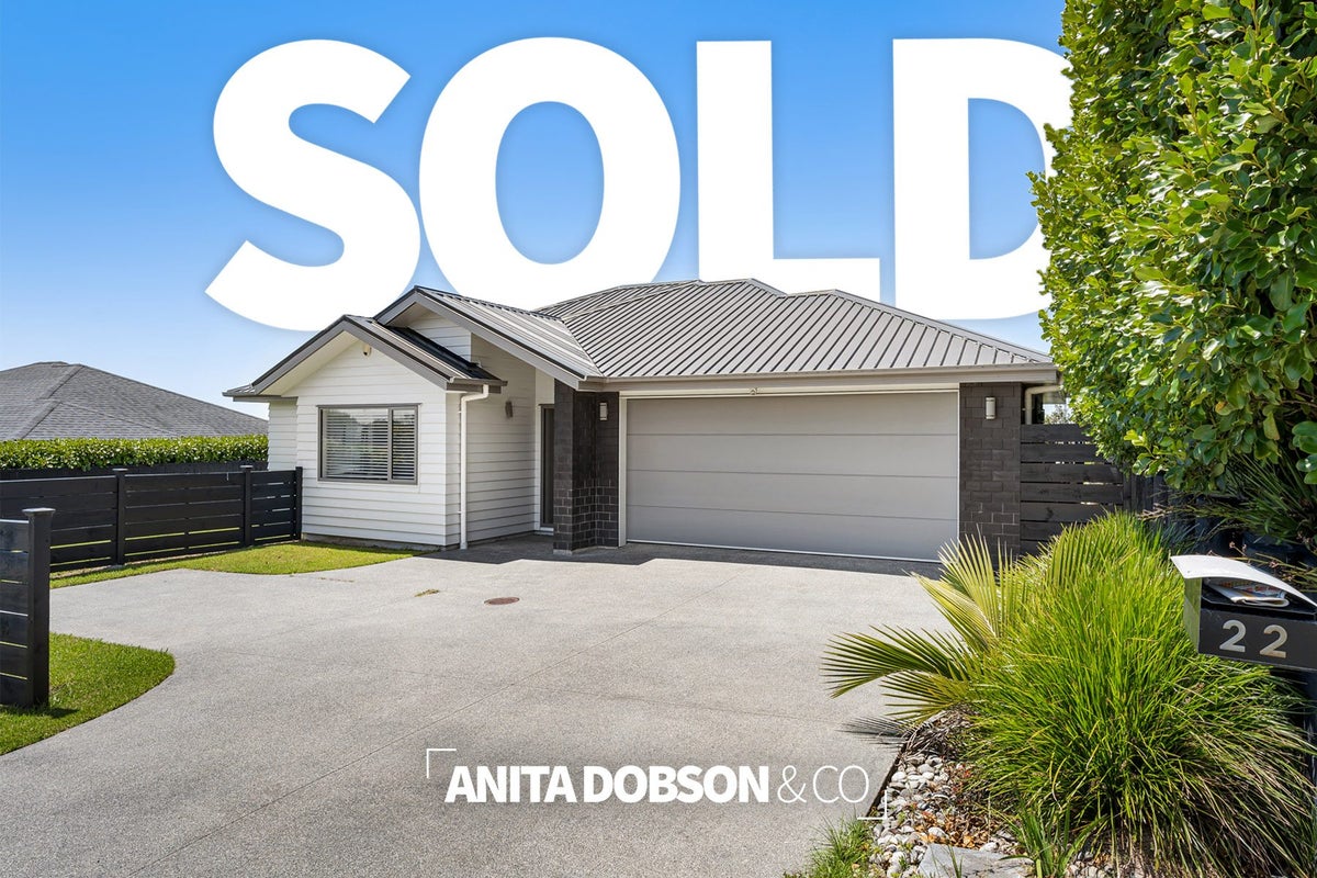 22 Woodridge Drive, Stanmore Bay, Whangaparaoa - Carousel 1