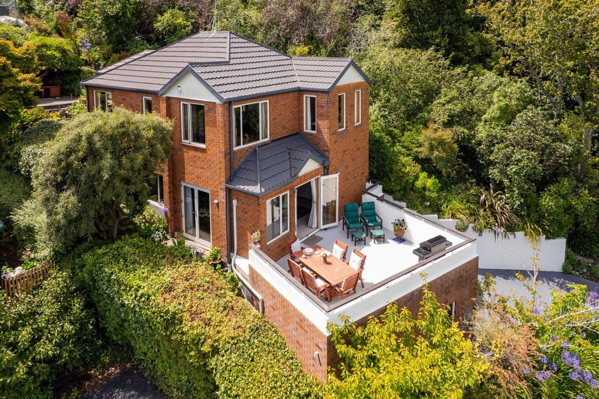 25 Crichton Terrace, Cashmere, Christchurch - Carousel 21