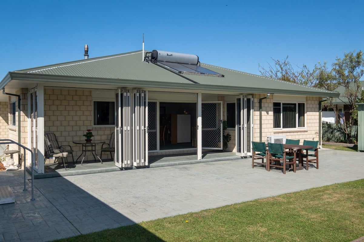 13A Grey Street, Bay View, Napier - Carousel 19