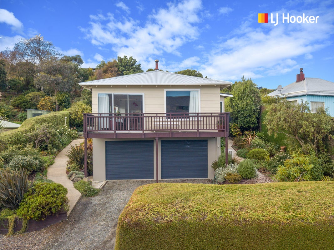 6 Hinkley Terrace, Company Bay, Dunedin - Carousel 1