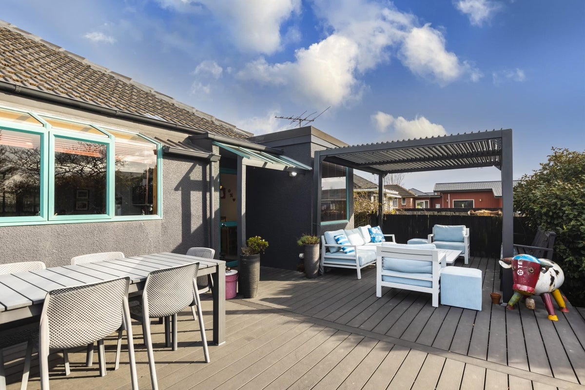 142 Harewood Road, Papanui, Christchurch - Carousel 1