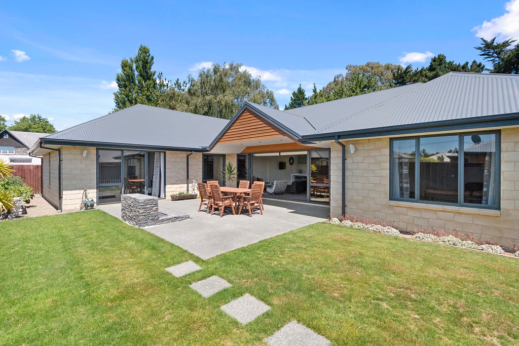 127 Halswell Junction Road, Halswell, Christchurch - Carousel 1