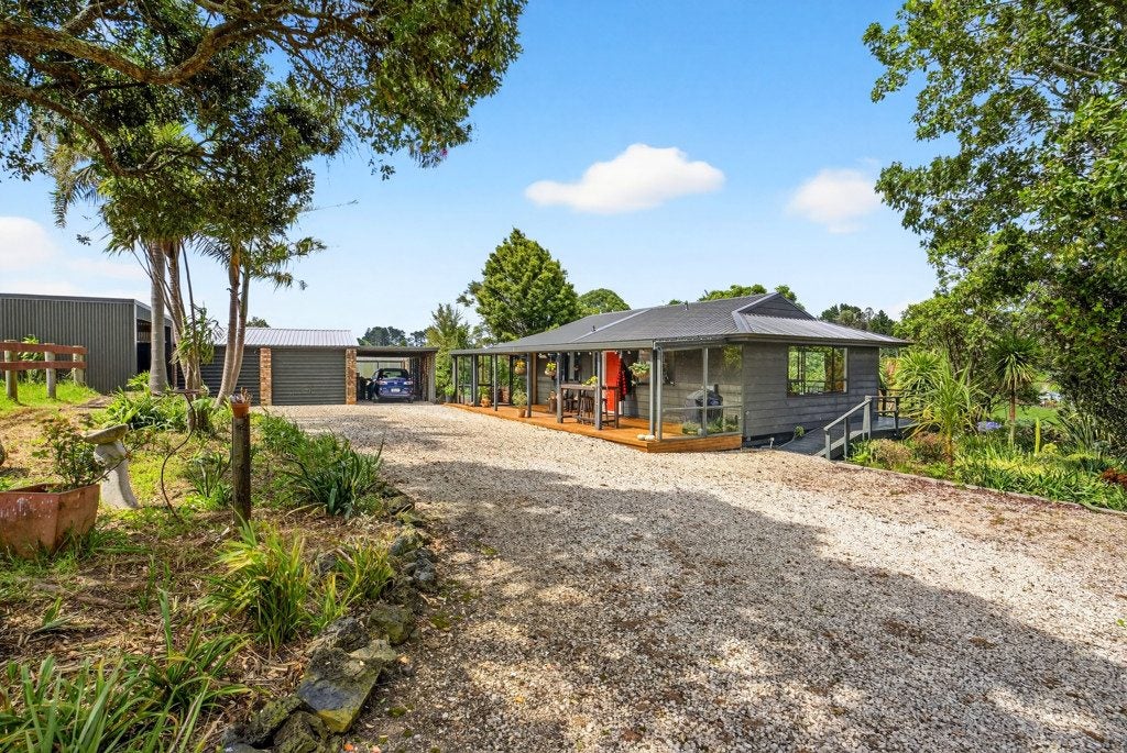 167 Wymer Road, Waiuku - Carousel 2