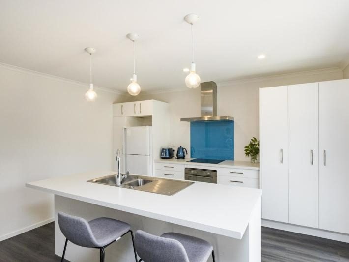 6 Cardiff Street, Highbury, Palmerston North - Carousel 2
