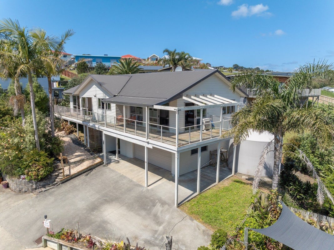 5/232 State Highway 10, Coopers Beach, Coopers Beach - Carousel 2