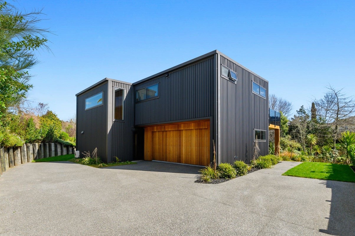 28 Bullmore Place, Pukehangi, Rotorua - Carousel 2
