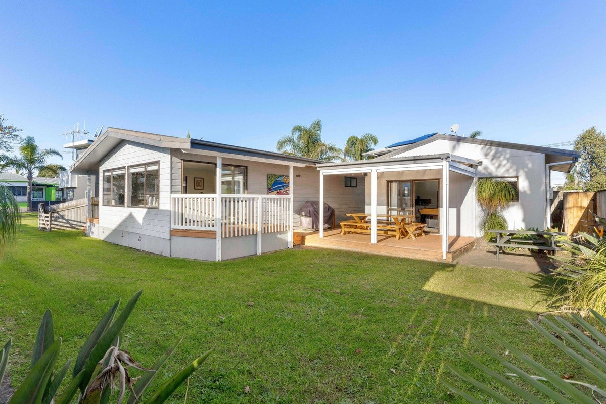 307B Ocean Road, Whangamata - Carousel 1