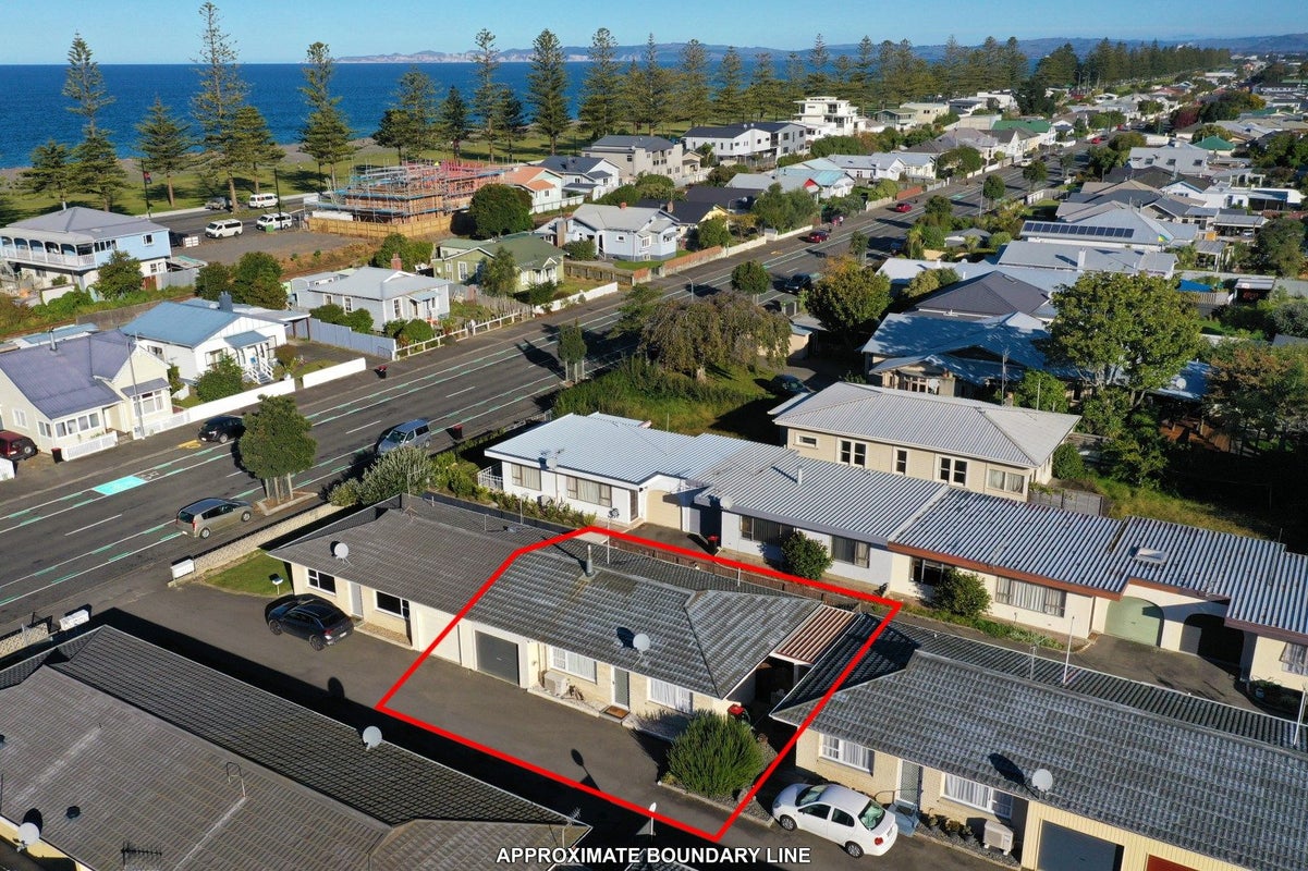 2/9 MCGRATH ST, TE AWA, NAPIER - Carousel 12