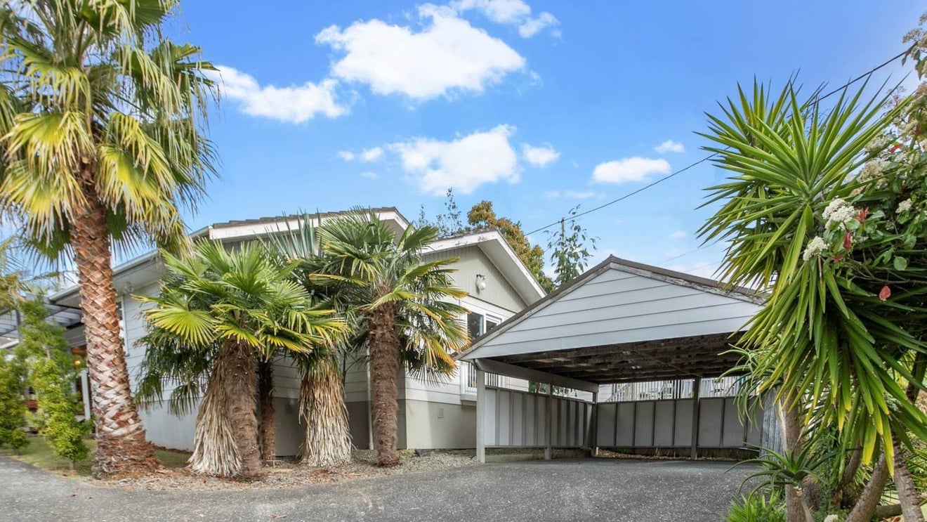 66G Woodglen Road, Glen Eden, Auckland - Carousel 1