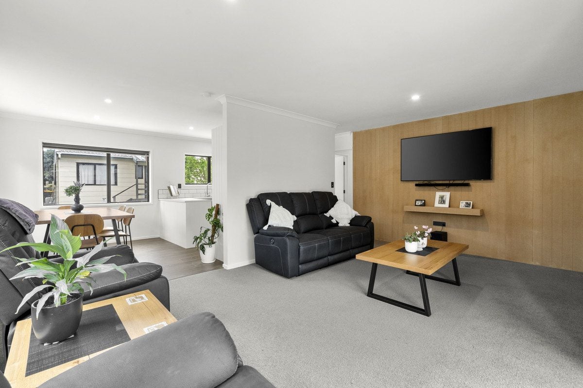 15B Bell Street, Judea, Tauranga - Carousel 2