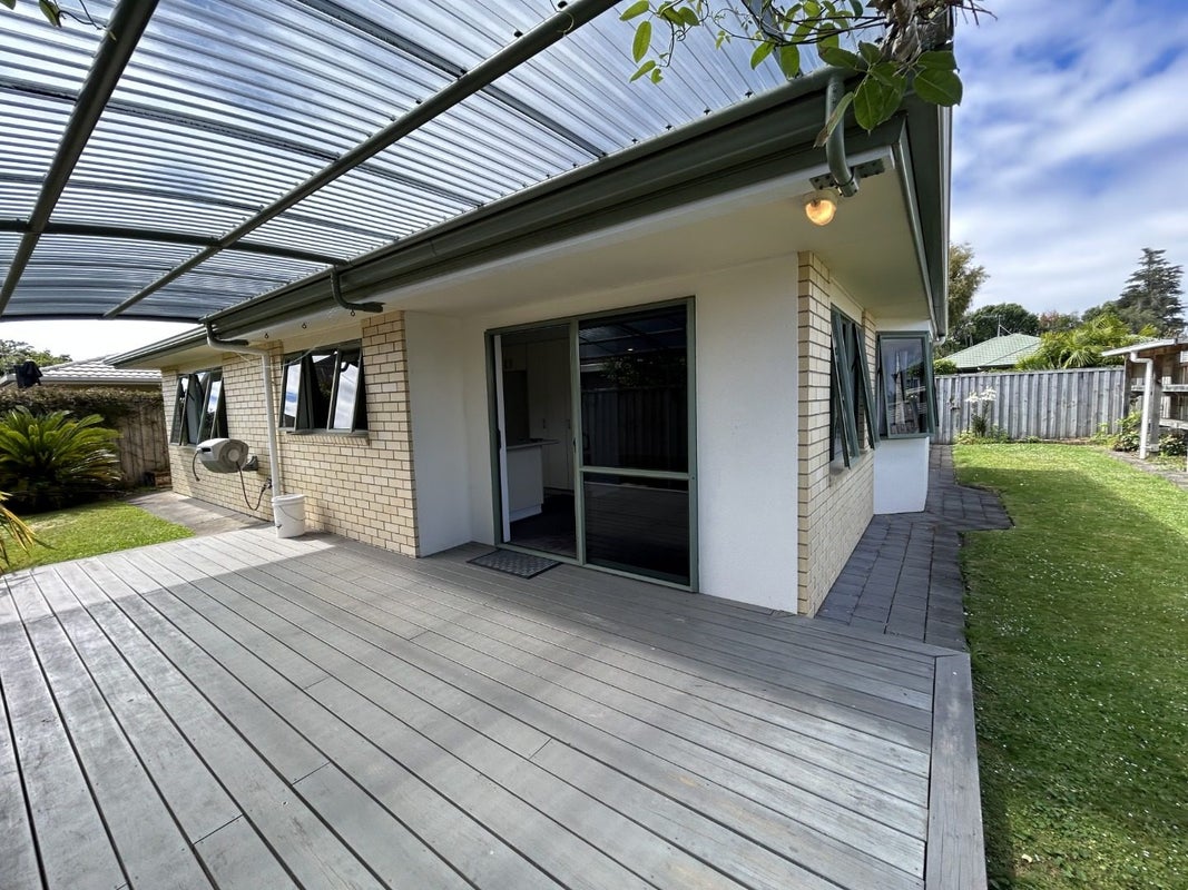 11 Pembroke Drive, Bethlehem, Tauranga - Carousel 12