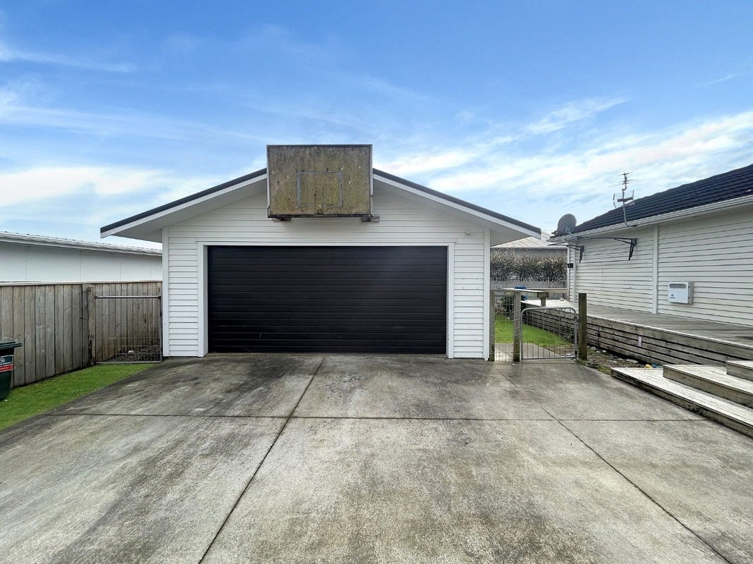 90A Smart Road, Glen Avon, New Plymouth - Carousel 15