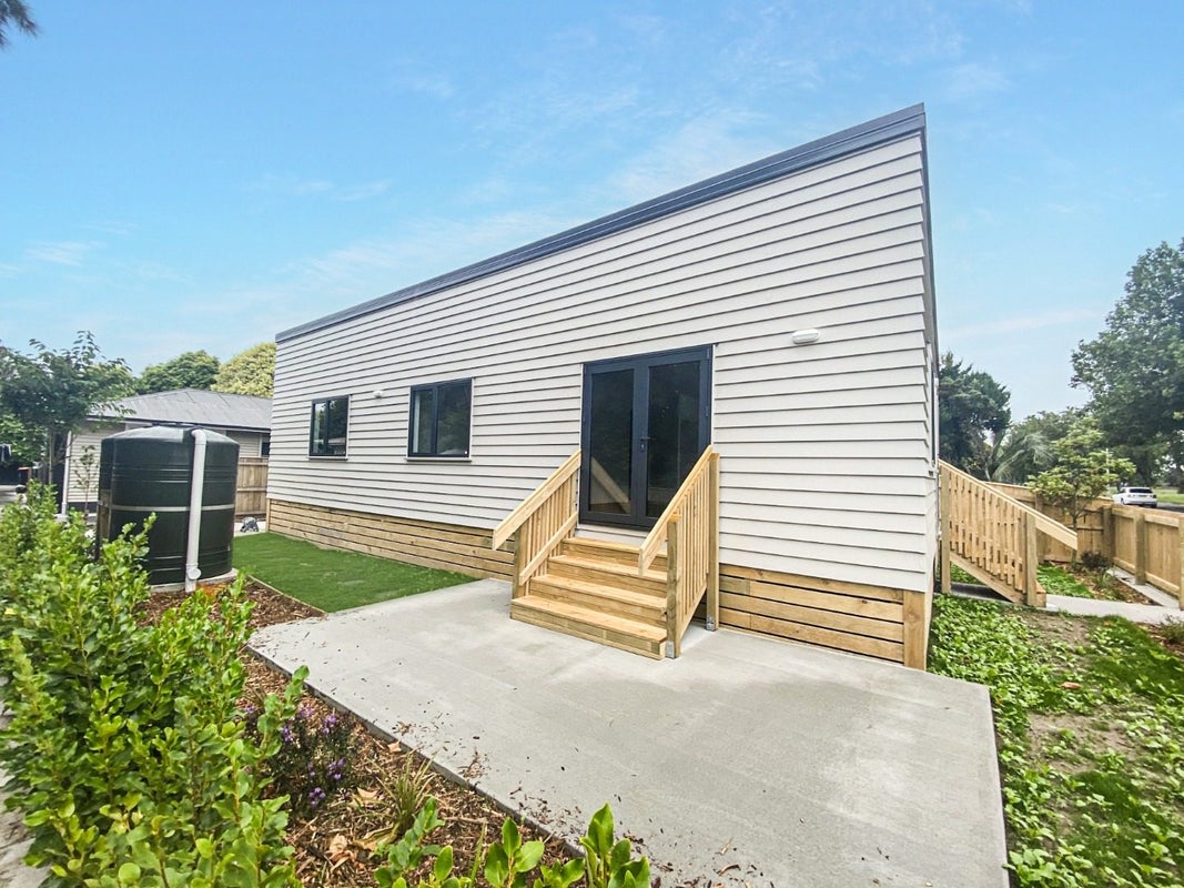 568A Pioneer Highway, Highbury, Palmerston North - Carousel 11