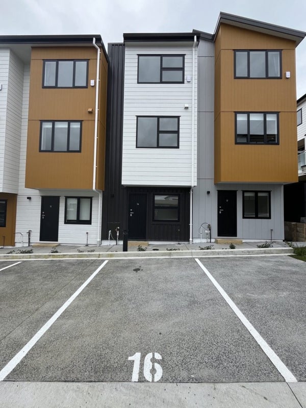 16/28 Lavelle Road, Henderson, Auckland - Carousel 14