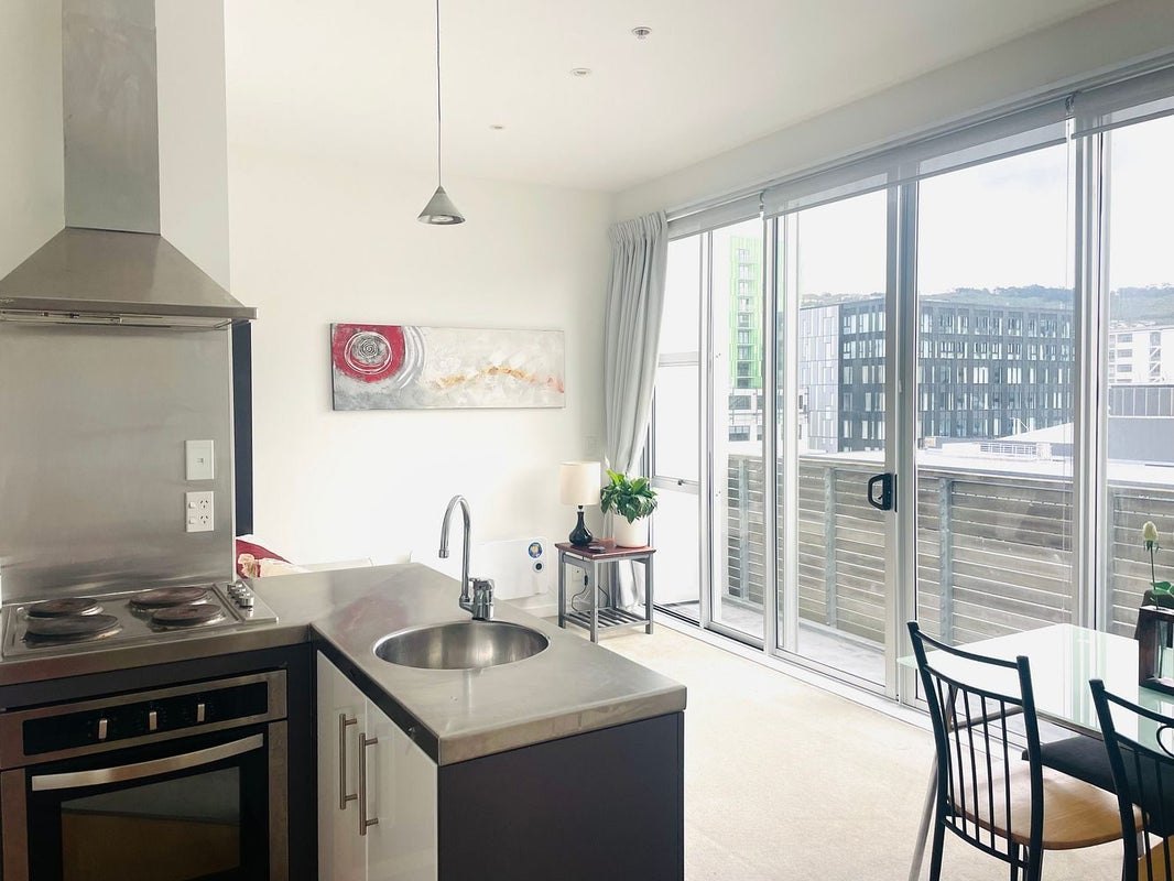 13/29 Jessie Street, Te Aro, Wellington - Carousel 1