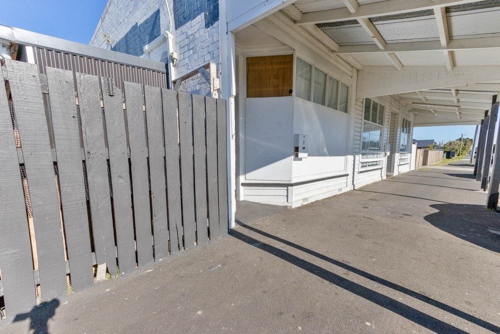 1 Bignell Street, Gonville, Whanganui - Carousel 8