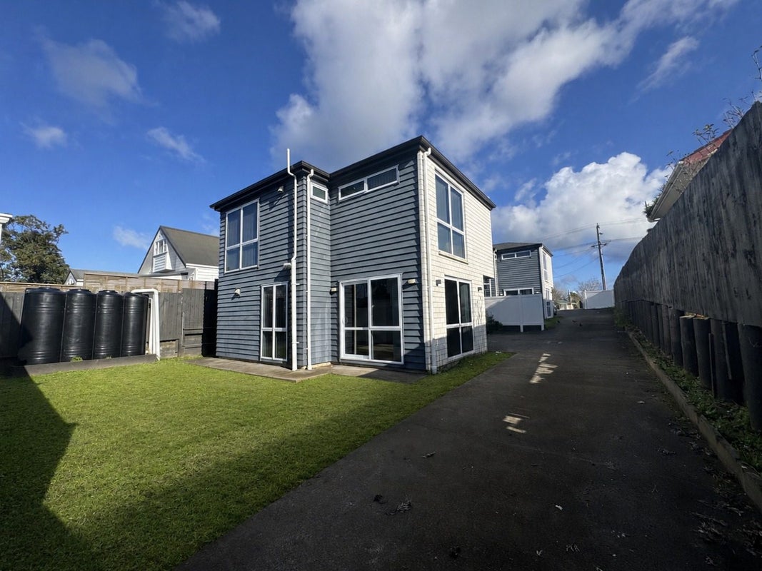 98B New Windsor Road, New Windsor, Auckland - Carousel 1