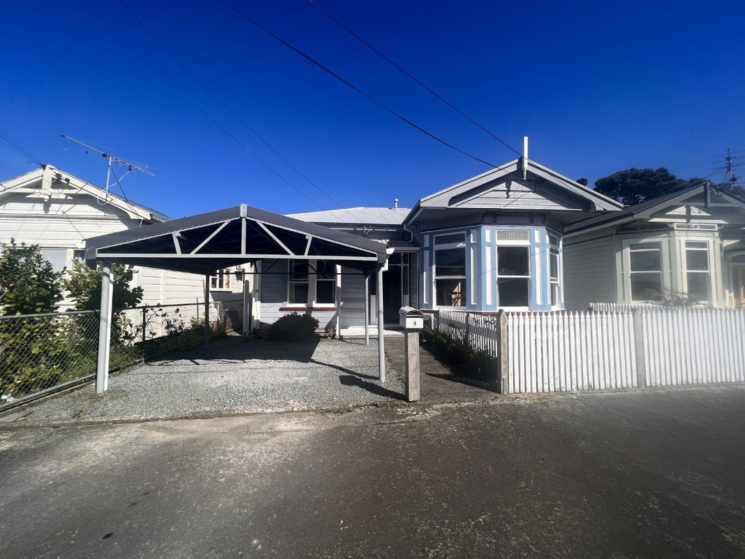 4 John Street, Petone, Lower Hutt - Carousel 1