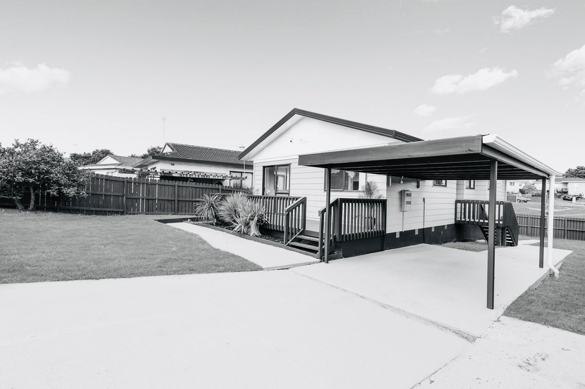 2/19 JANESE PL, Weymouth, Auckland - Carousel 2