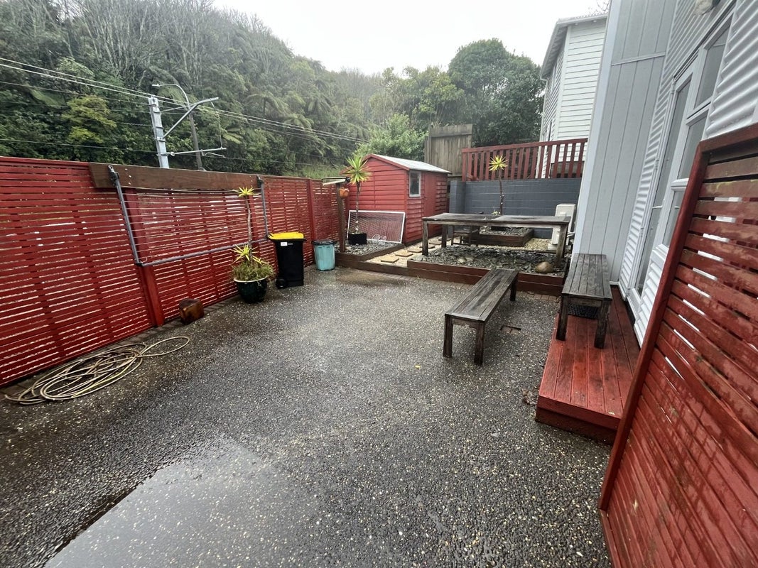 4 Poona Street, Khandallah, Wellington - Carousel 2