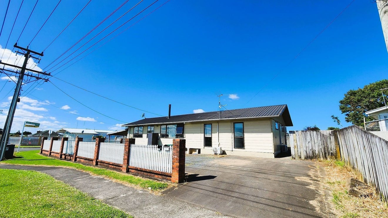 109 Rathgar Road, Henderson, Auckland - Carousel 9