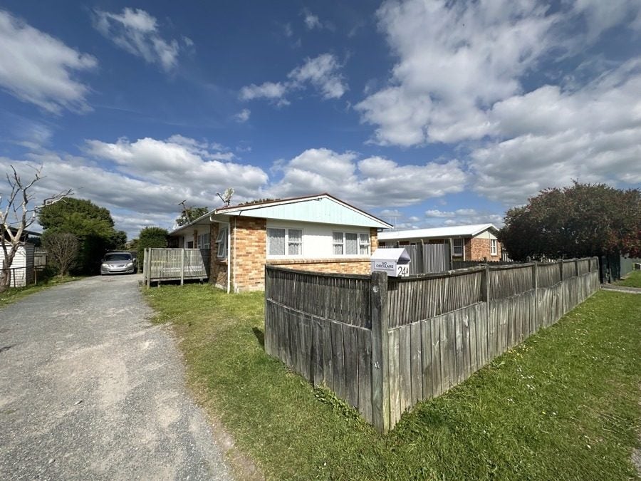 24A Phillip Street, Victoria, Rotorua - Carousel 1