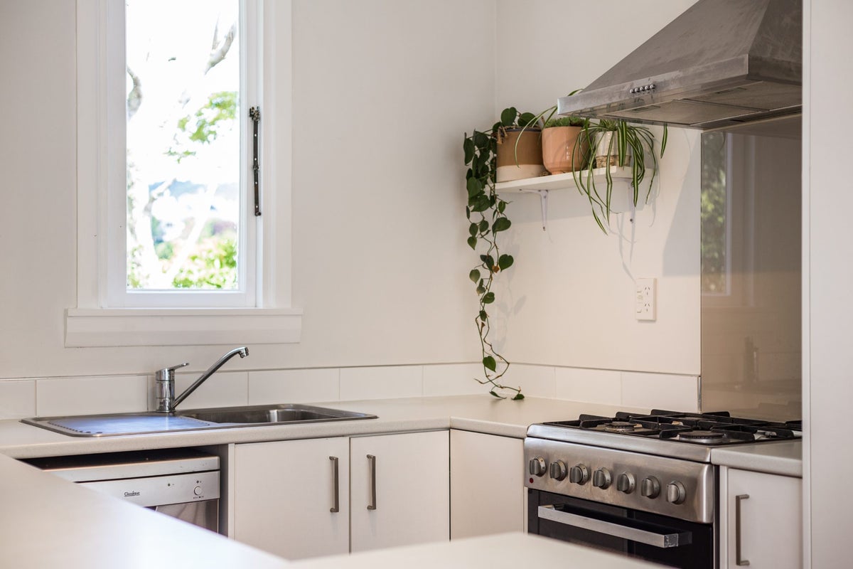 29C North Terrace, Kelburn, Wellington - Carousel 2