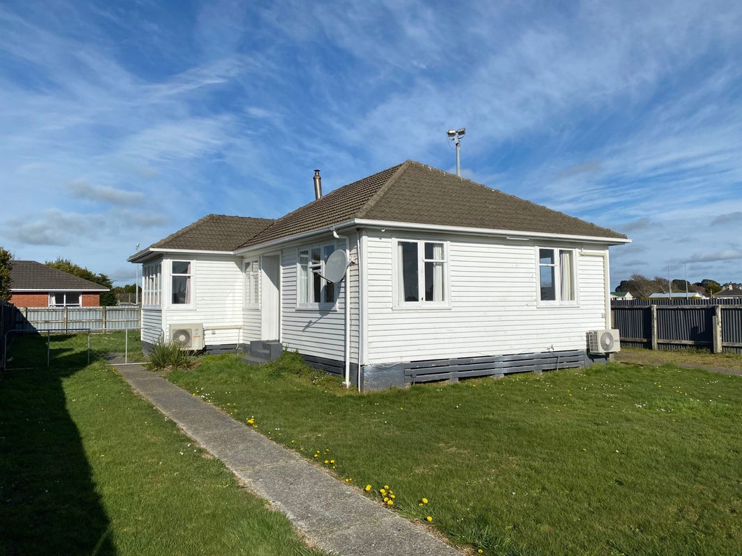 1 Joseph Street, Waverley, Invercargill - Carousel 1