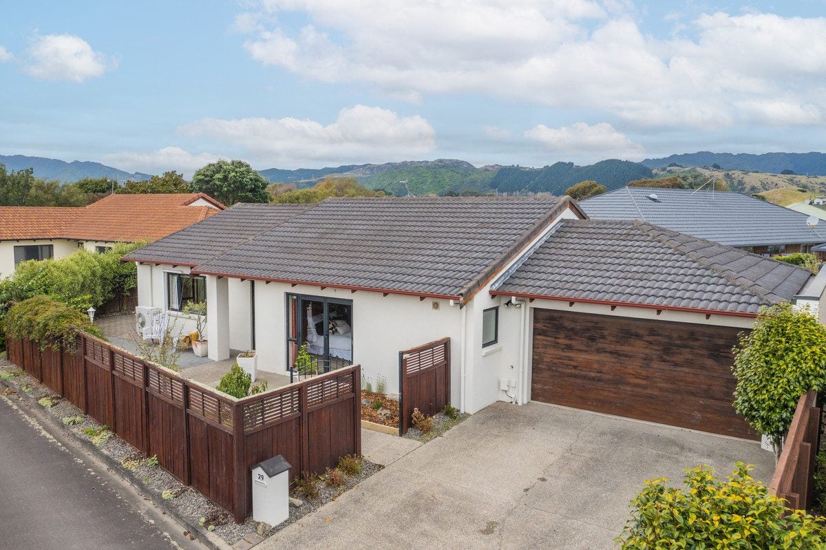 29 Central Park, Paraparaumu Beach, Paraparaumu - Carousel 1